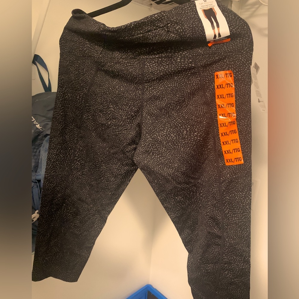 Work out Lycra  yoga leggings brand new tuff athletics